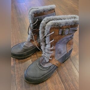 Chanda Jellypop lace up boots. Women's 11